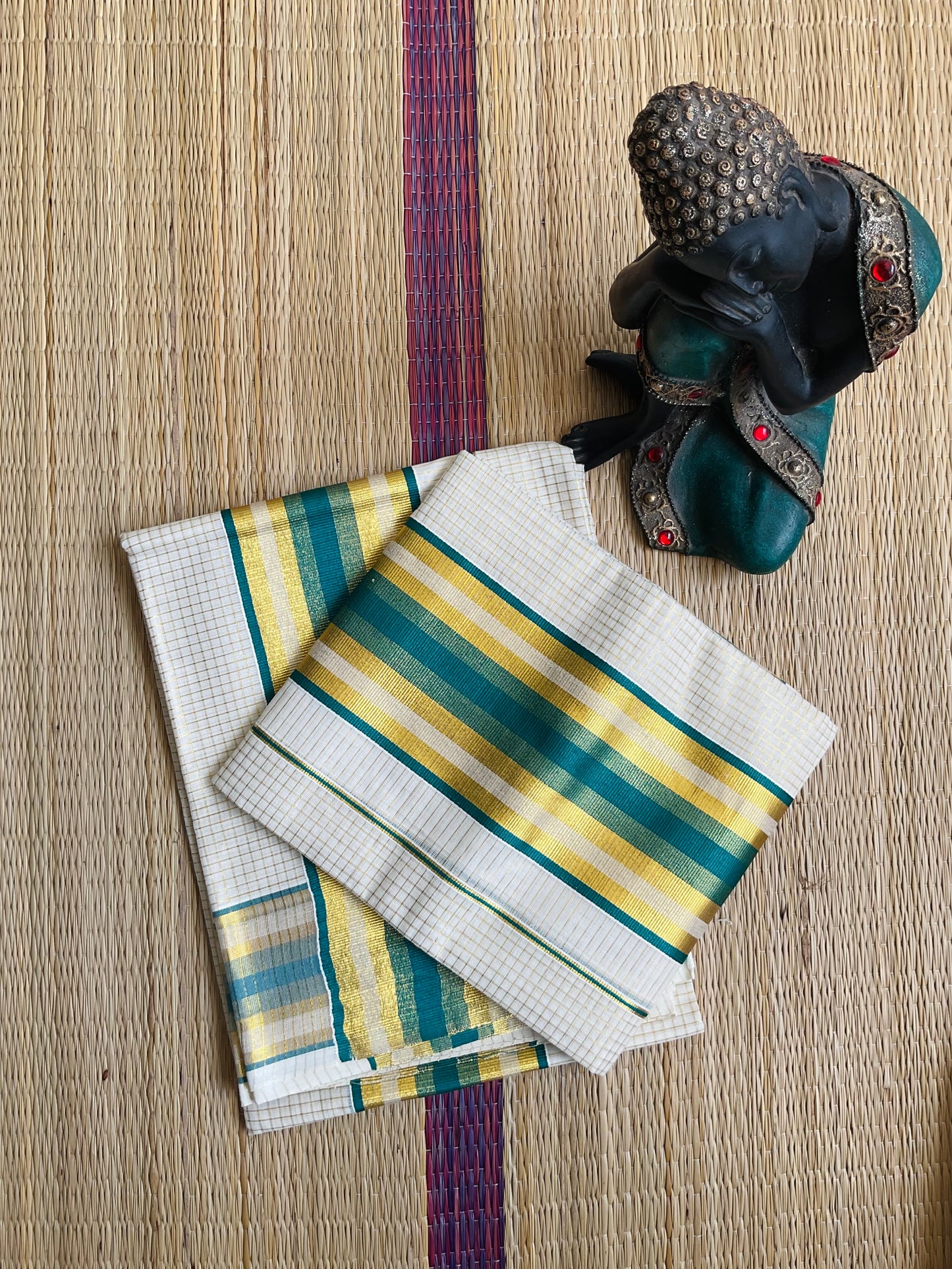 നിള💫 (Set mund with out Blouse piece)