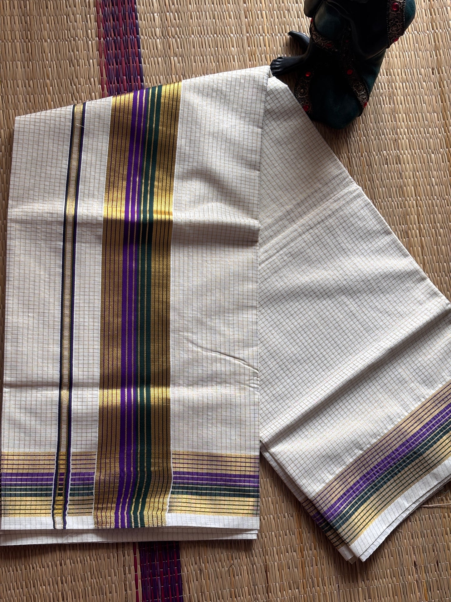 നീരാഞ്ജനം ✨🧿 (Set saree with running blouse)(Purple Green )