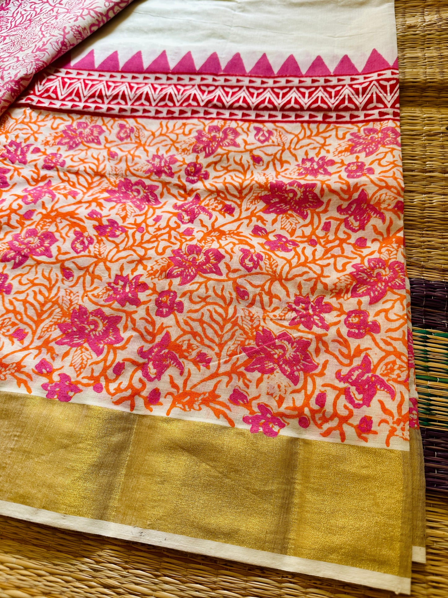 ചിത്തിര(saree comes with a matching running blouse)