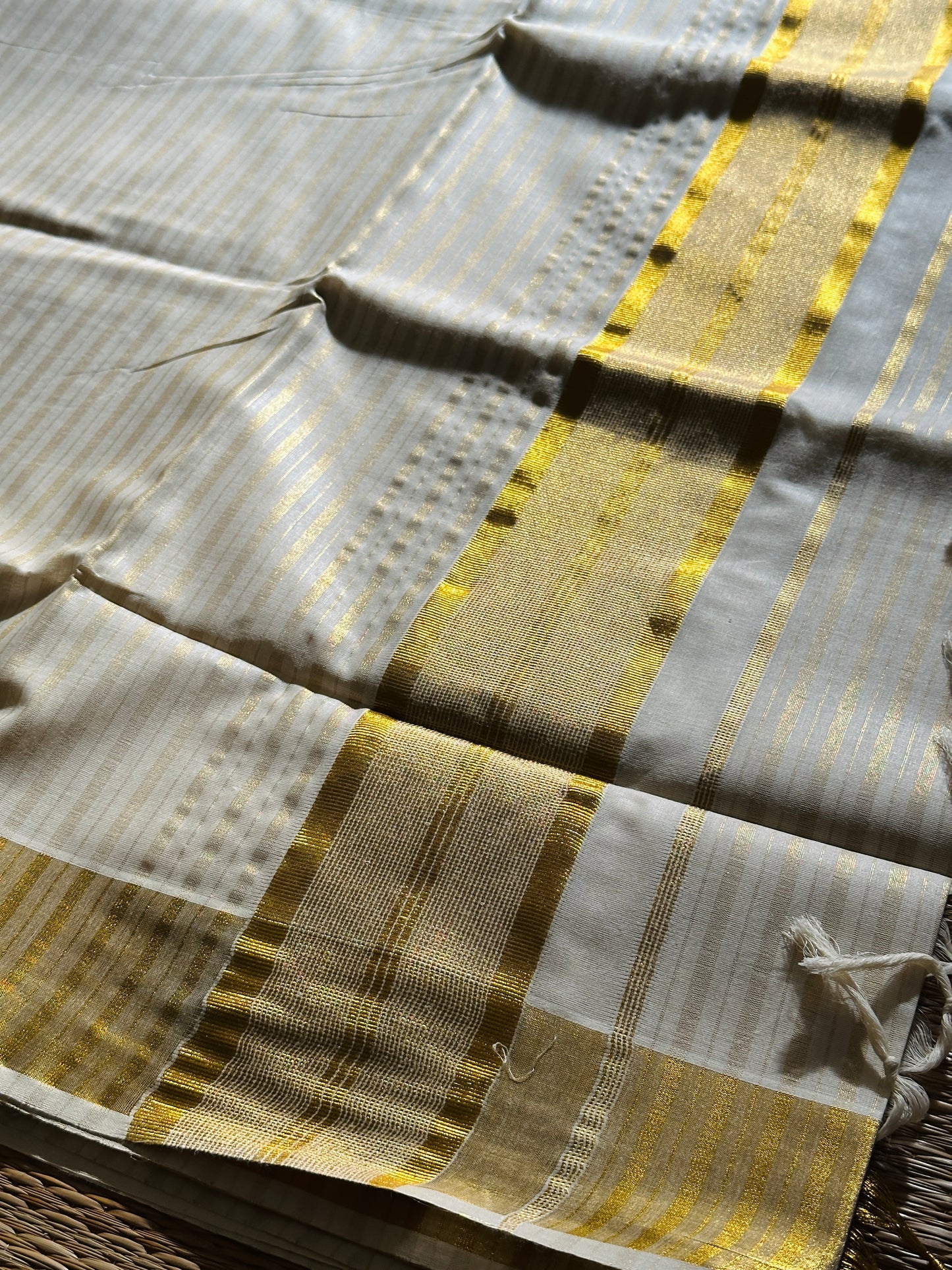 വിശാഖം(saree comes with a matching running blouse)