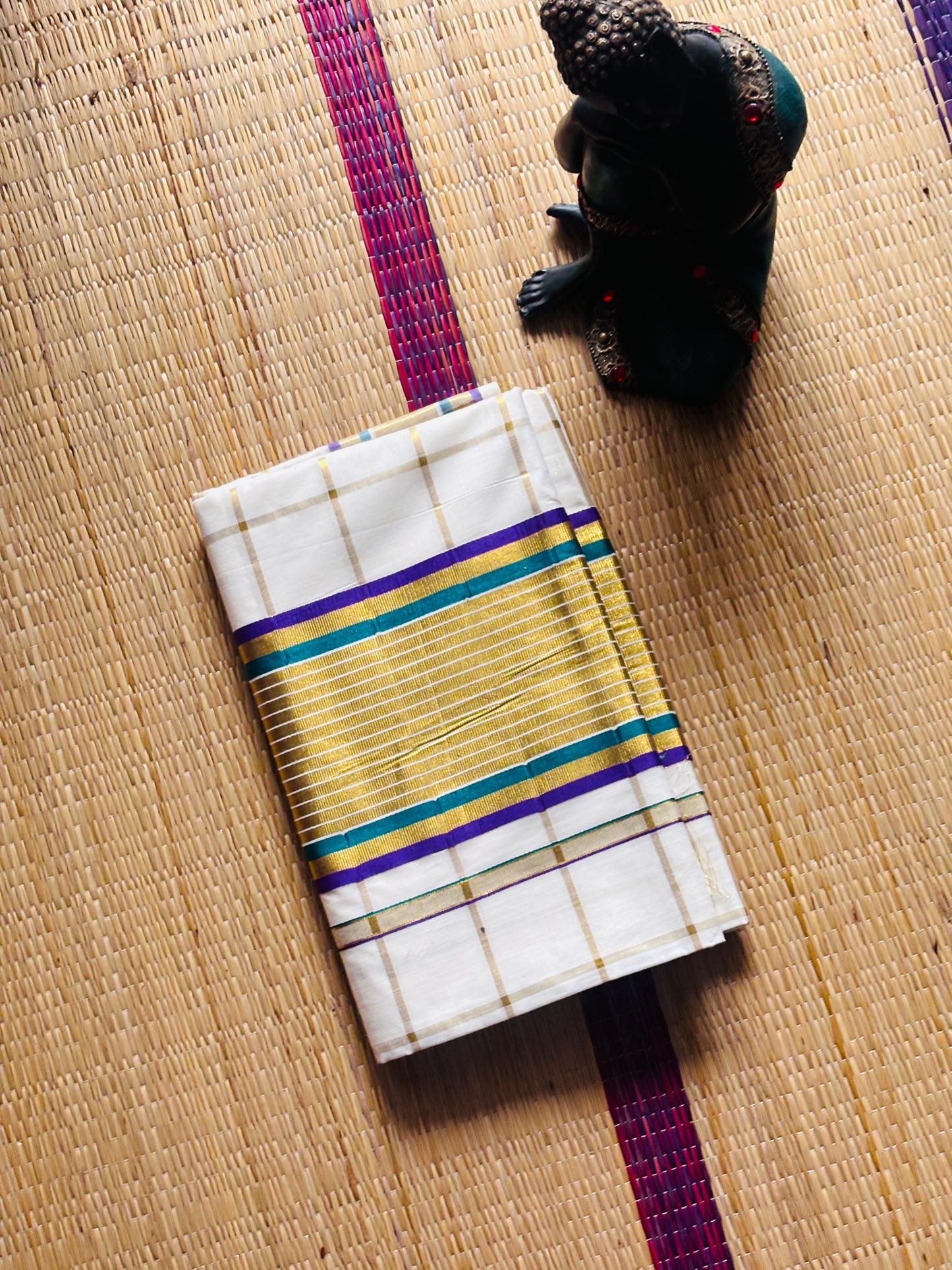 പാവ് 💜(Set saree with Running Blouse piece)