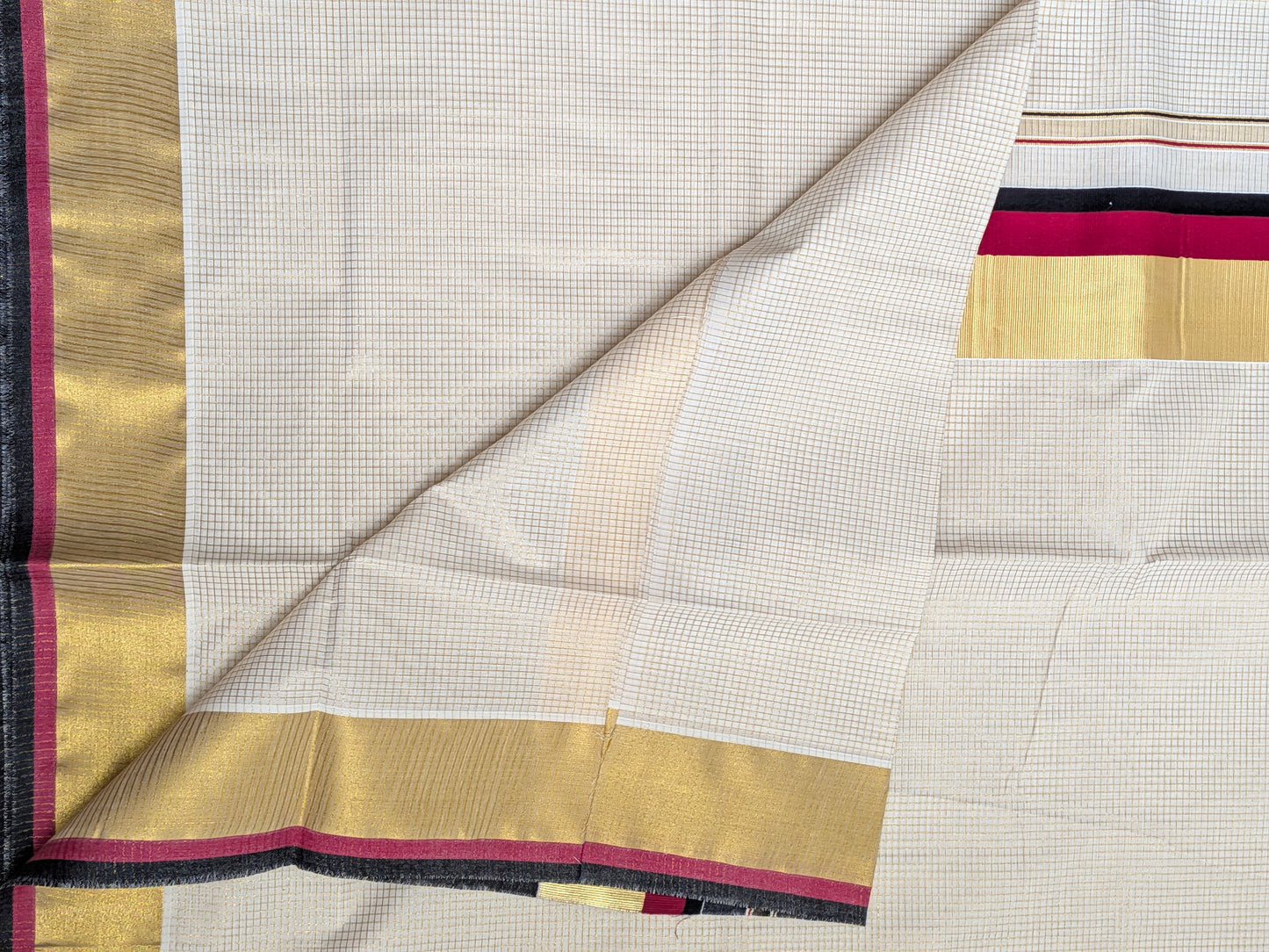 വൈഭ സാരി🍁 (Setsaree with running Blouse piece)
