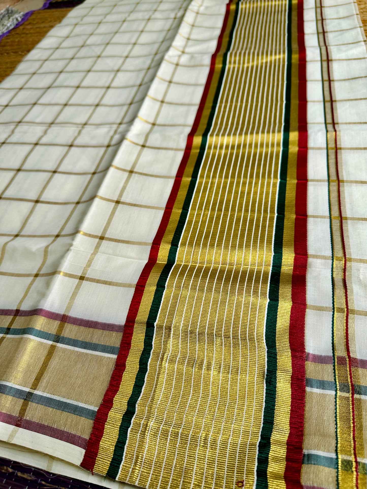 കല്യാണി 🌹(Set saree with Running Blouse piece)
