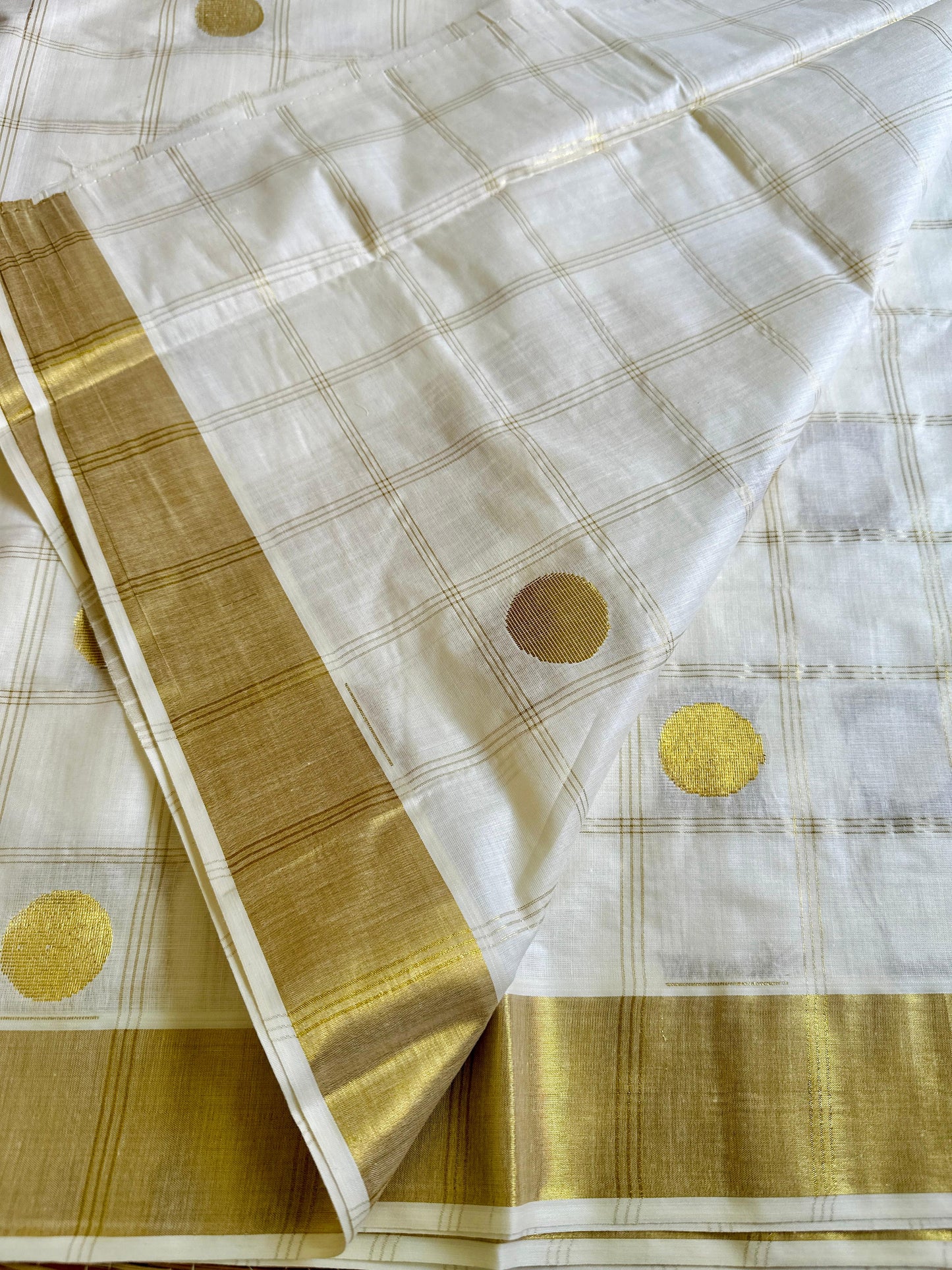 പൗർണമി 🌛(Set saree with Running Blouse piece)