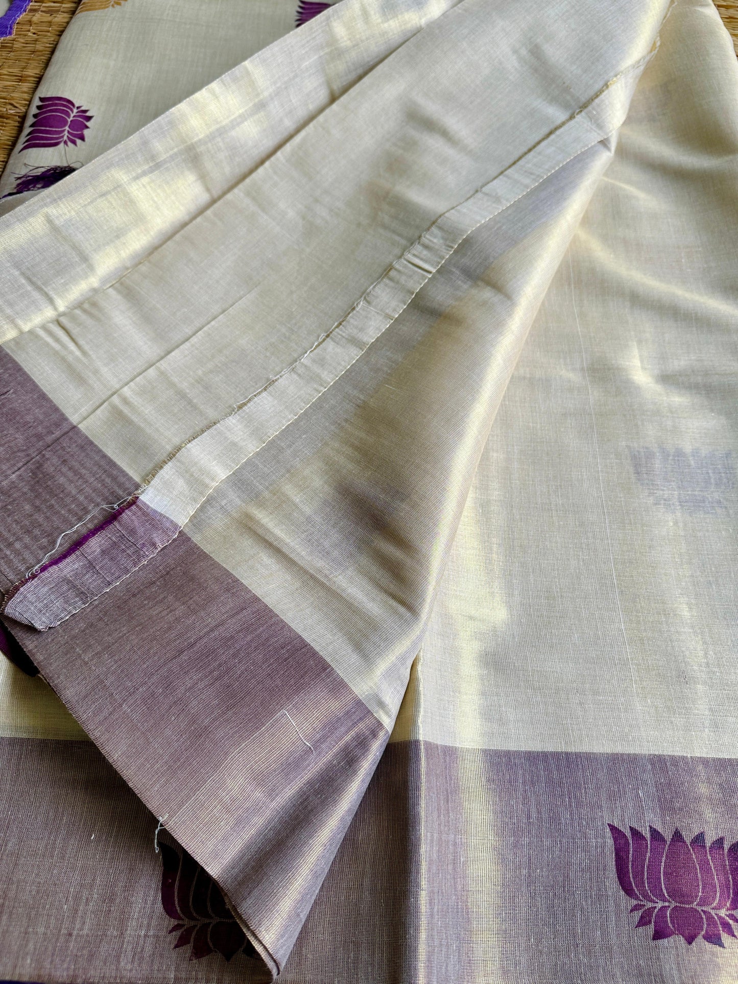 നളിനി 💜(Set saree with running blouse)