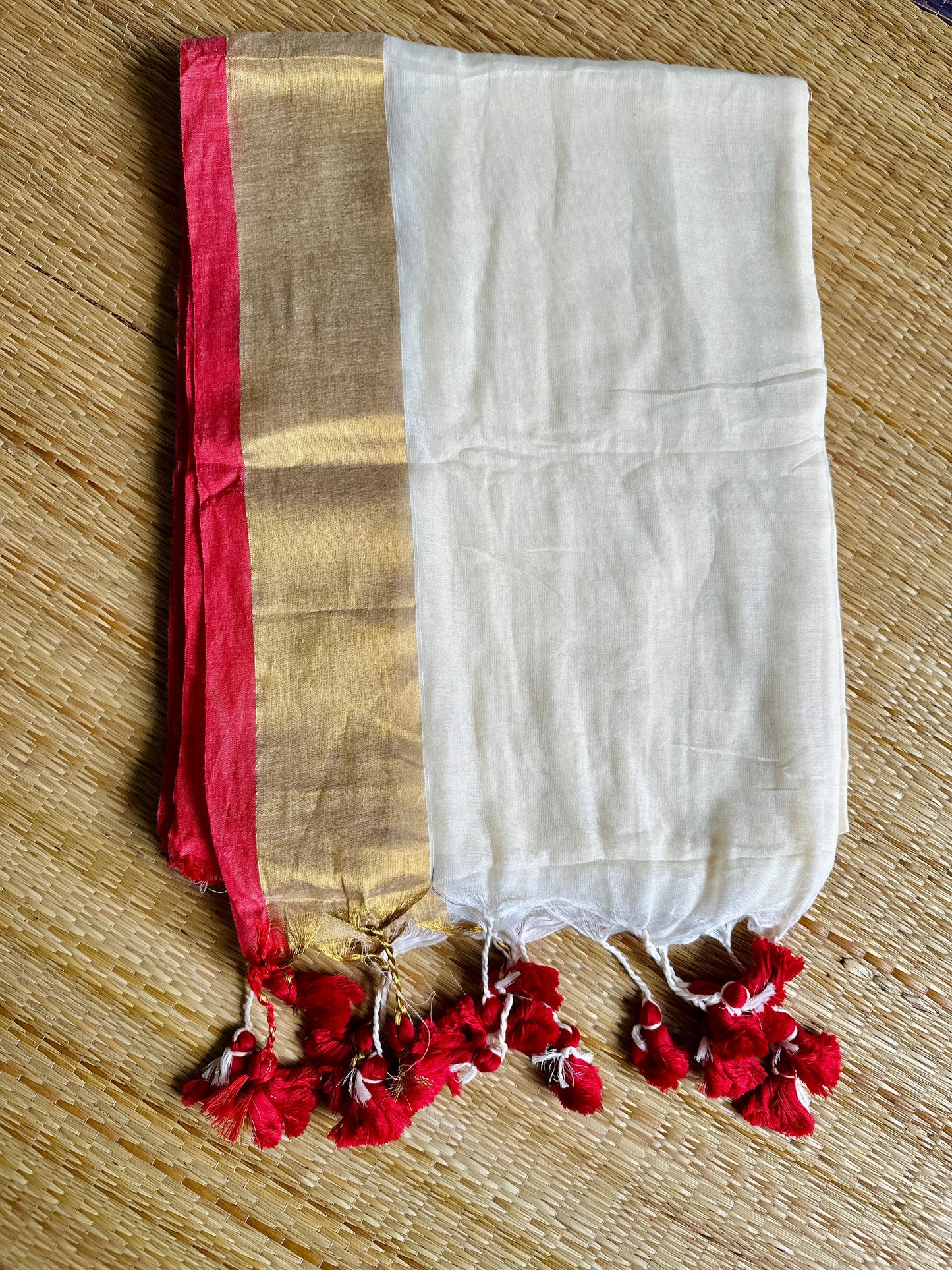 തെറ്റി പൂവ്🍁 (Mul cotton saree without BP) (Pre-Booking)