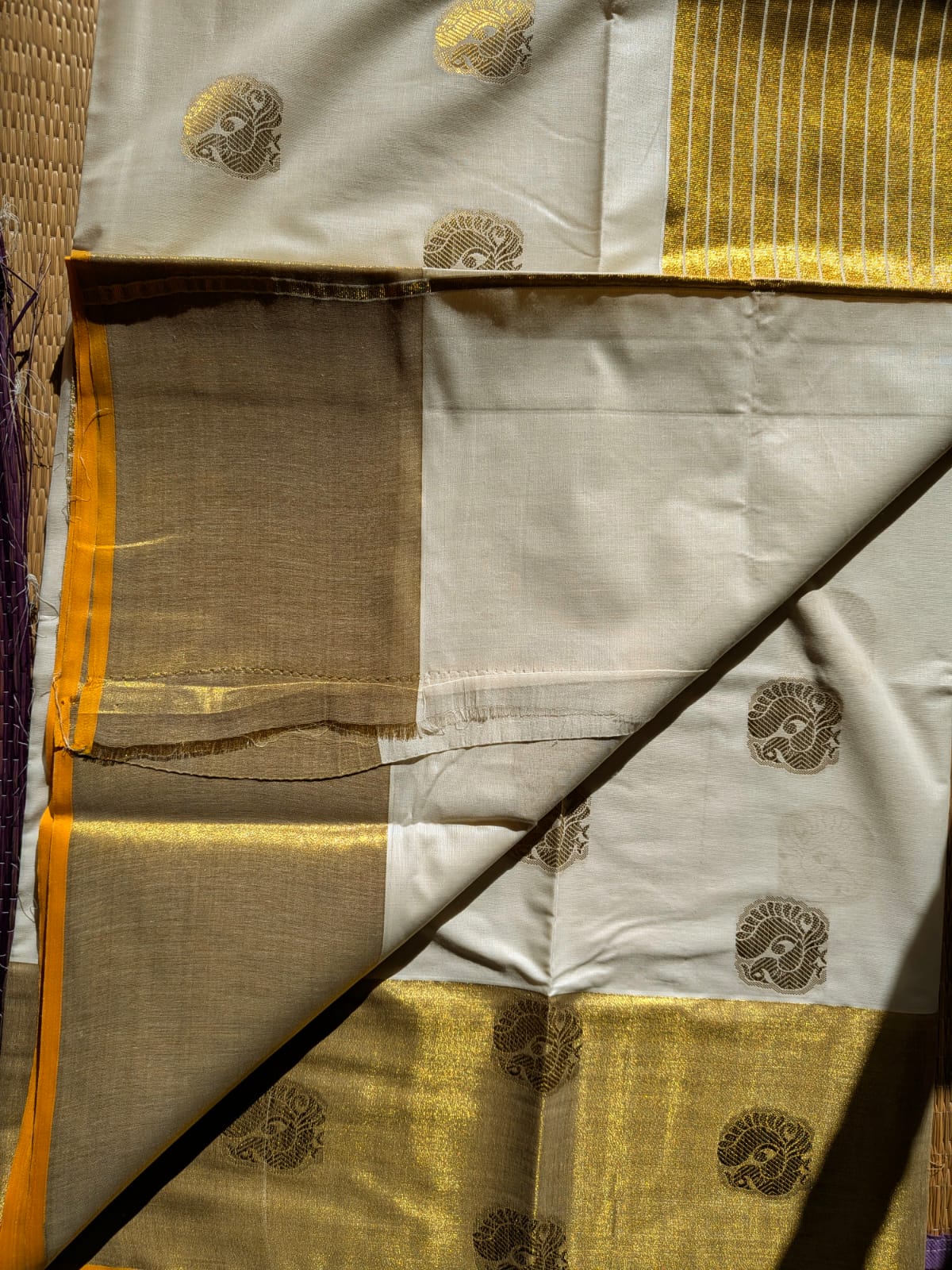 പീലി 🦚✨(Setsaree with running Blouse piece; prebooking)