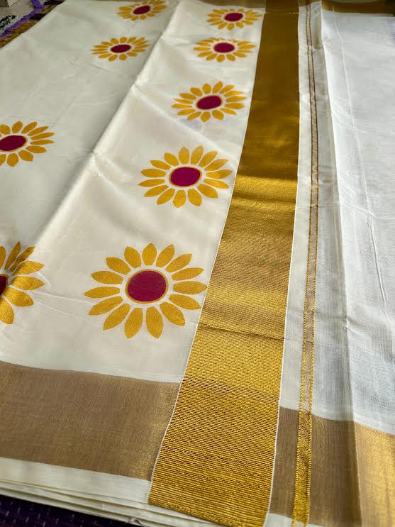 സൂര്യ 🌞(Setsaree with running Blouse piece)