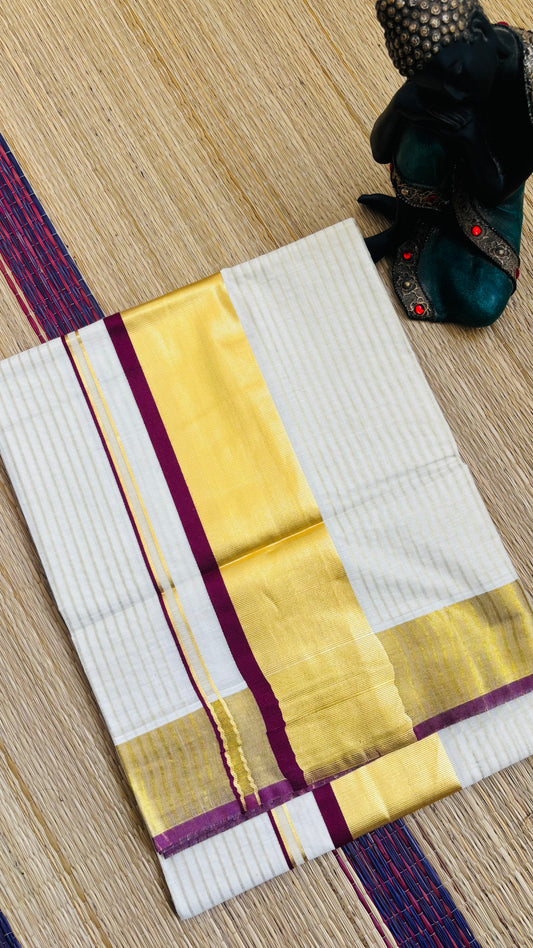 ഇഷ⚜️(saree comes with a matching running blouse)