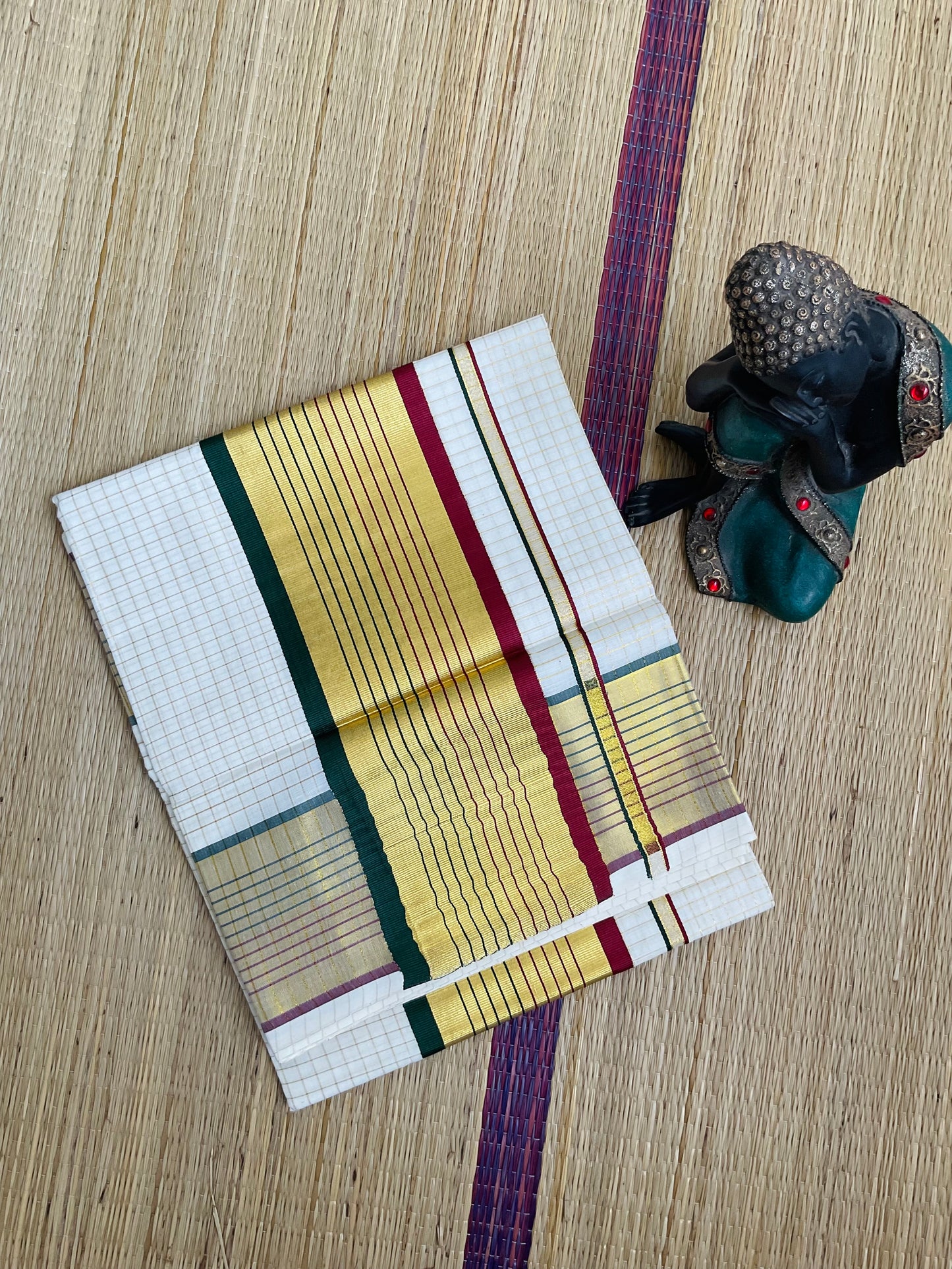 മാധൂ🍁 (Setsaree with running Blouse piece)