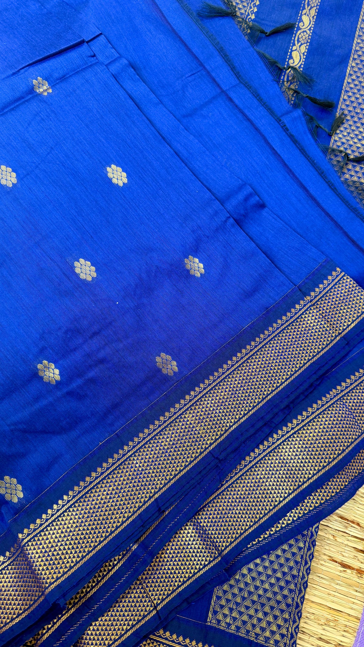 Kalyani cotton- Neeli