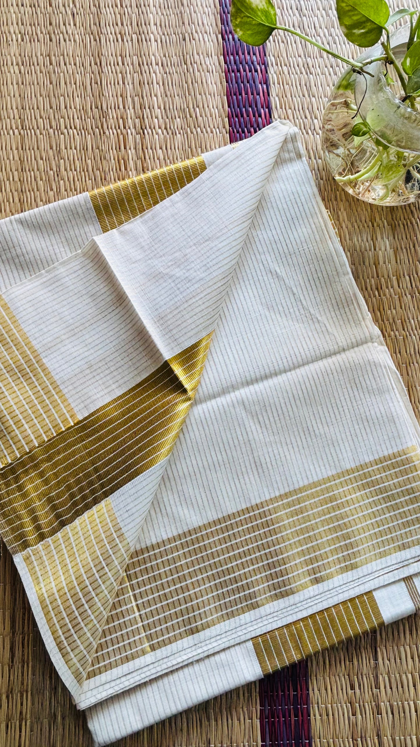 നാരി✨(Setsaree with running Blouse piece)