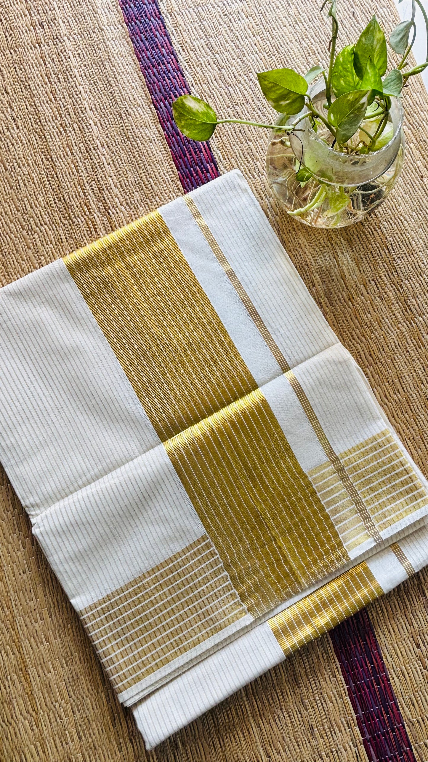 നാരി✨(Setsaree with running Blouse piece)