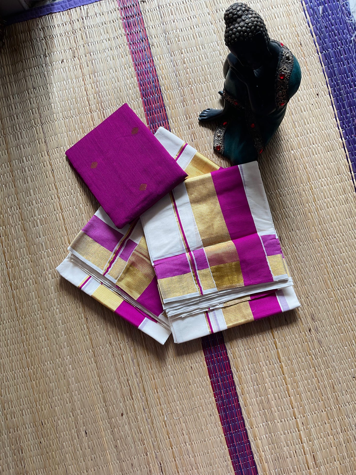 മുഖി🔥 (Set Mund with Blouse piece)