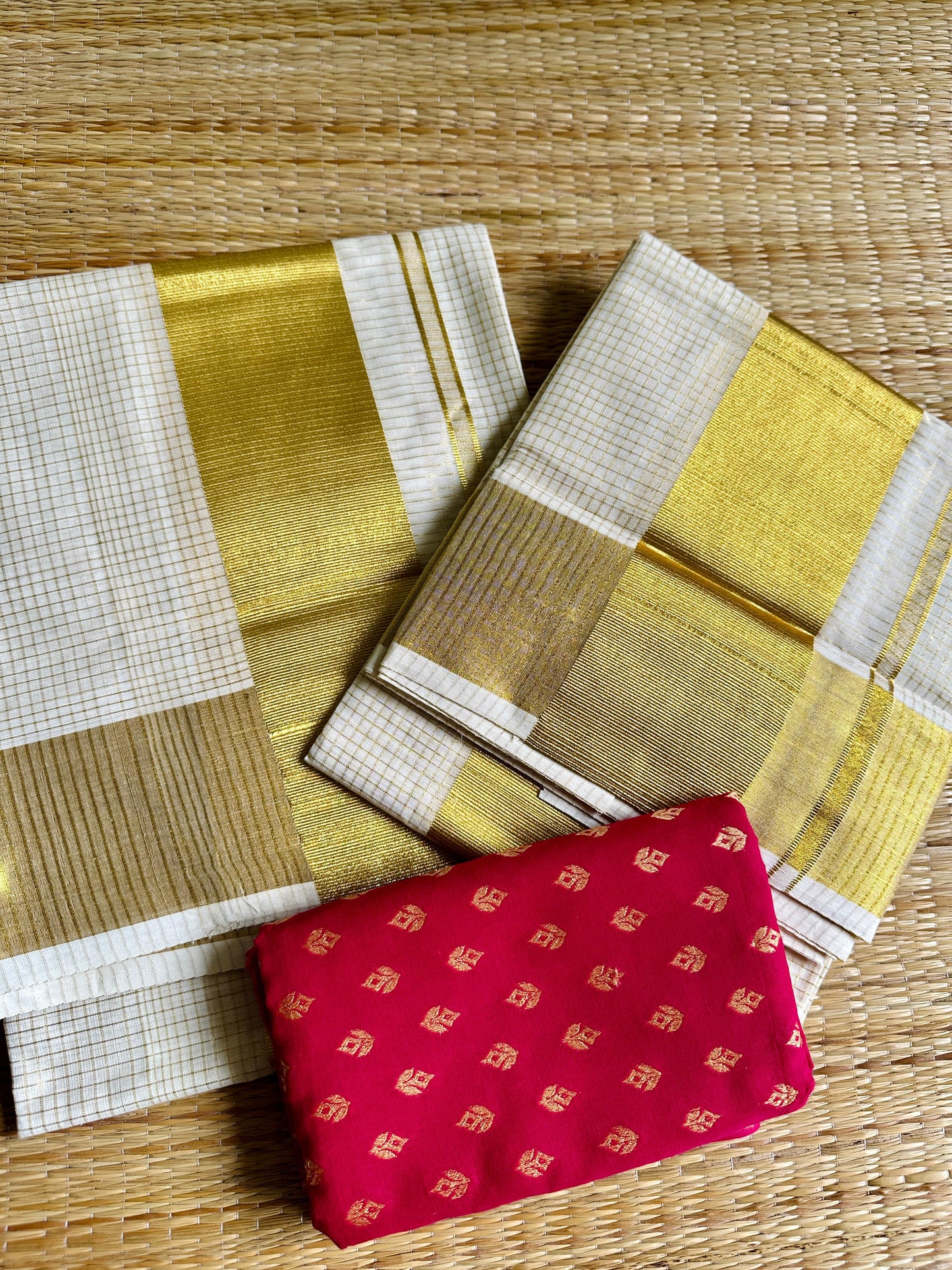 നന്ദ🔥(Set mund with Blouse piece)