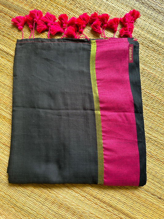 Chakorī 🖤🩷( mul cotton saree without blouse)