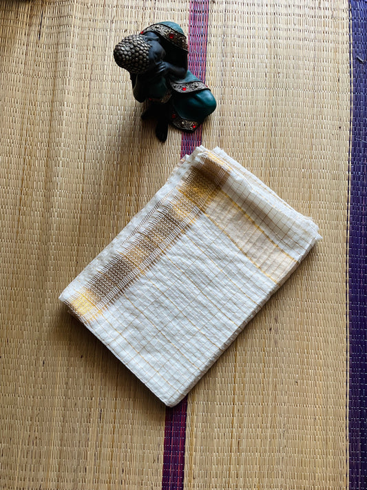 നങ്ങേലി 💕(Crushed Linen Soft Cotton Saree with running Blouse piece)