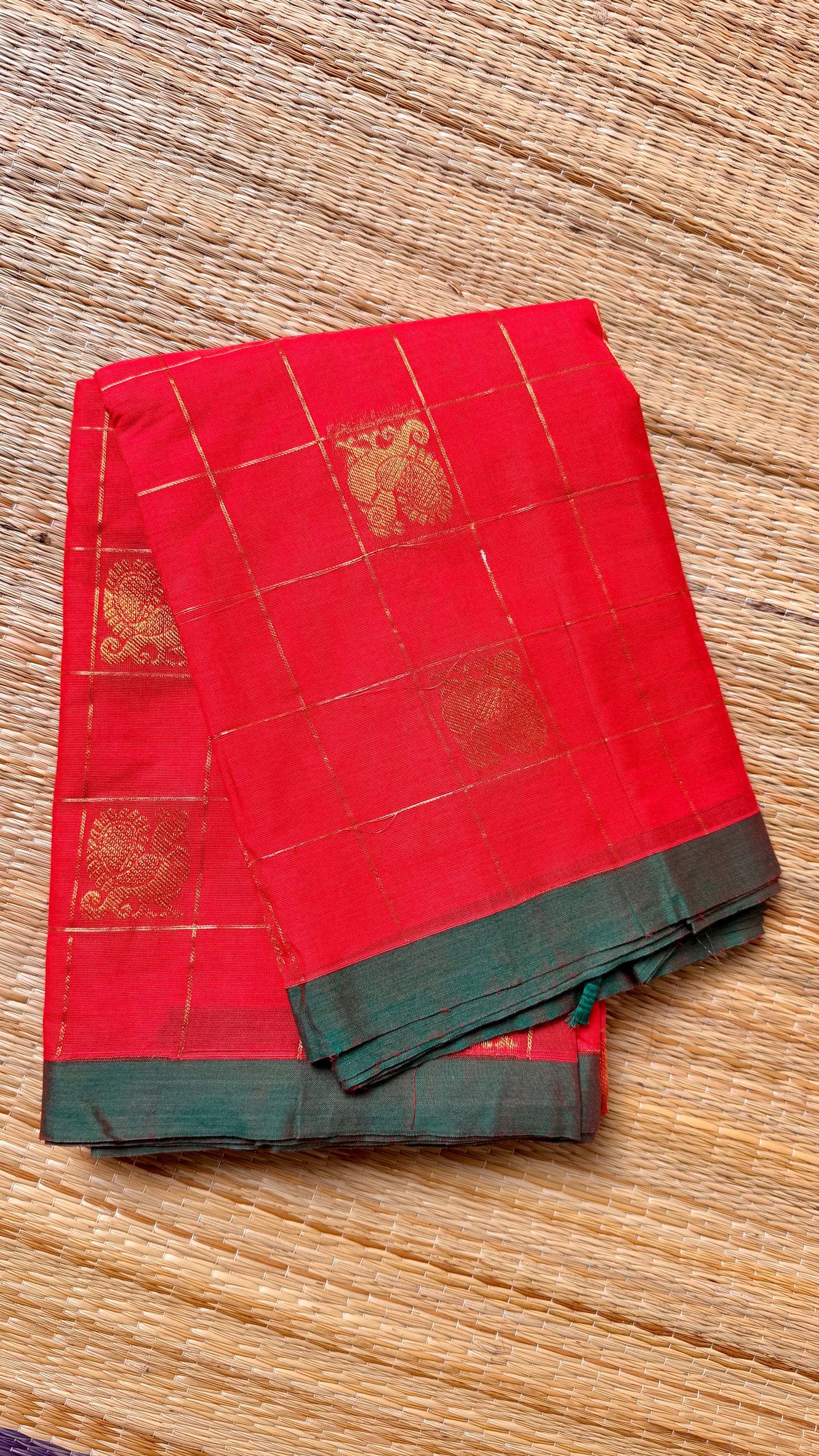 राधा ❤️💚 (Color may slightly vary due to screen settings.)
