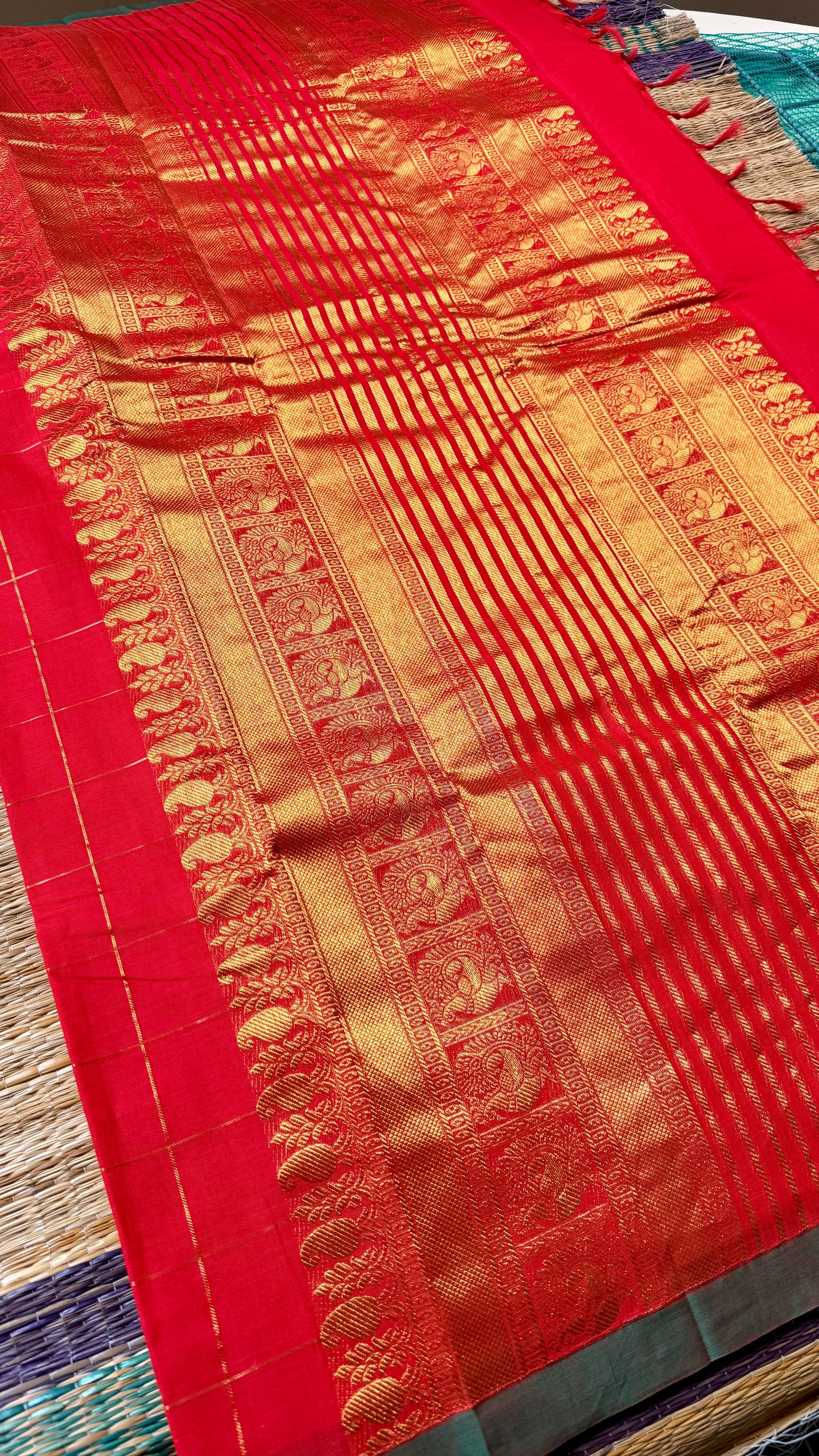 राधा ❤️💚 (Color may slightly vary due to screen settings.)