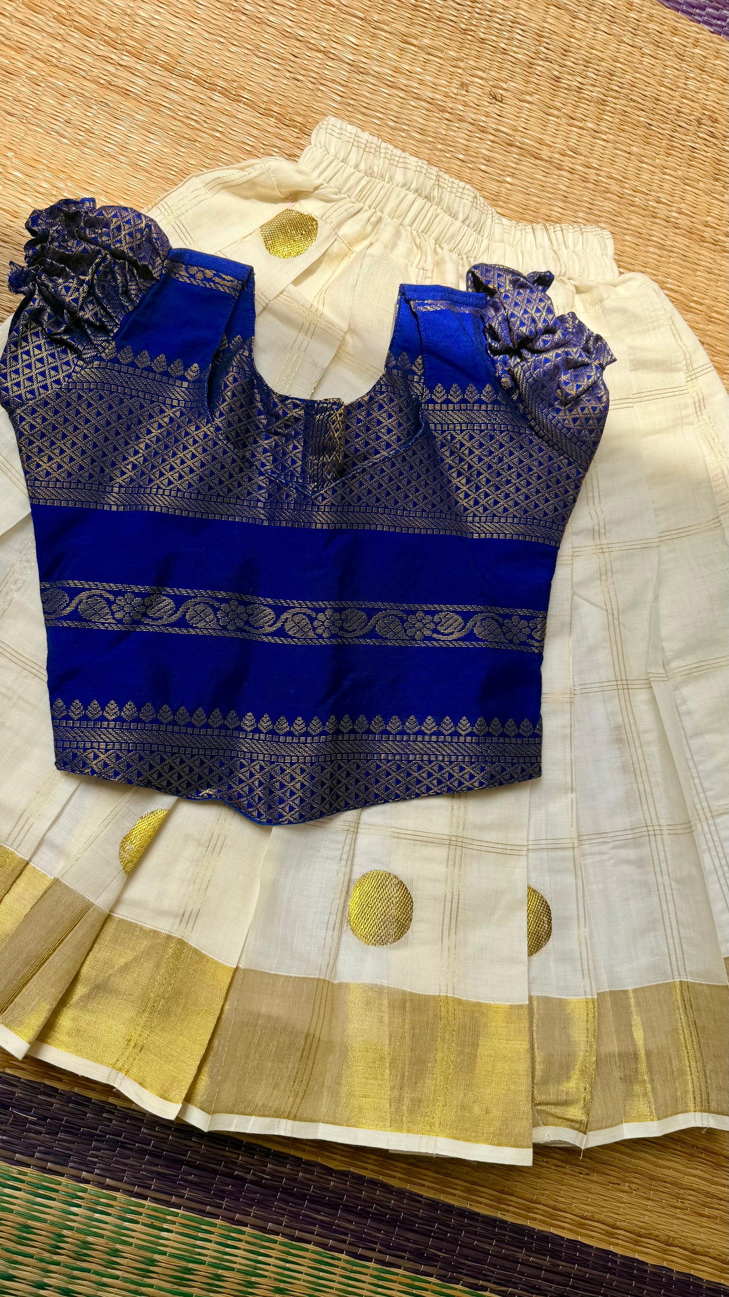 💙🌼 (Made to Order)