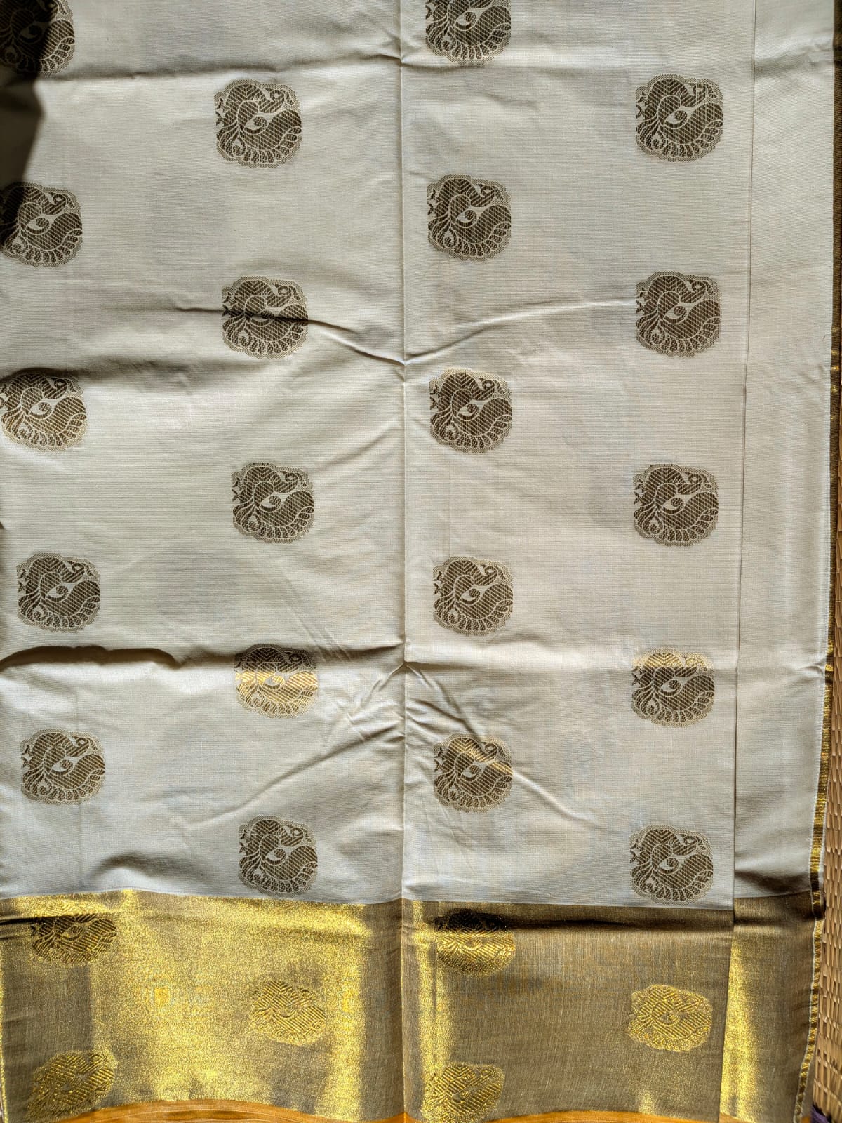 പീലി 🦚✨(Setsaree with running Blouse piece; prebooking)