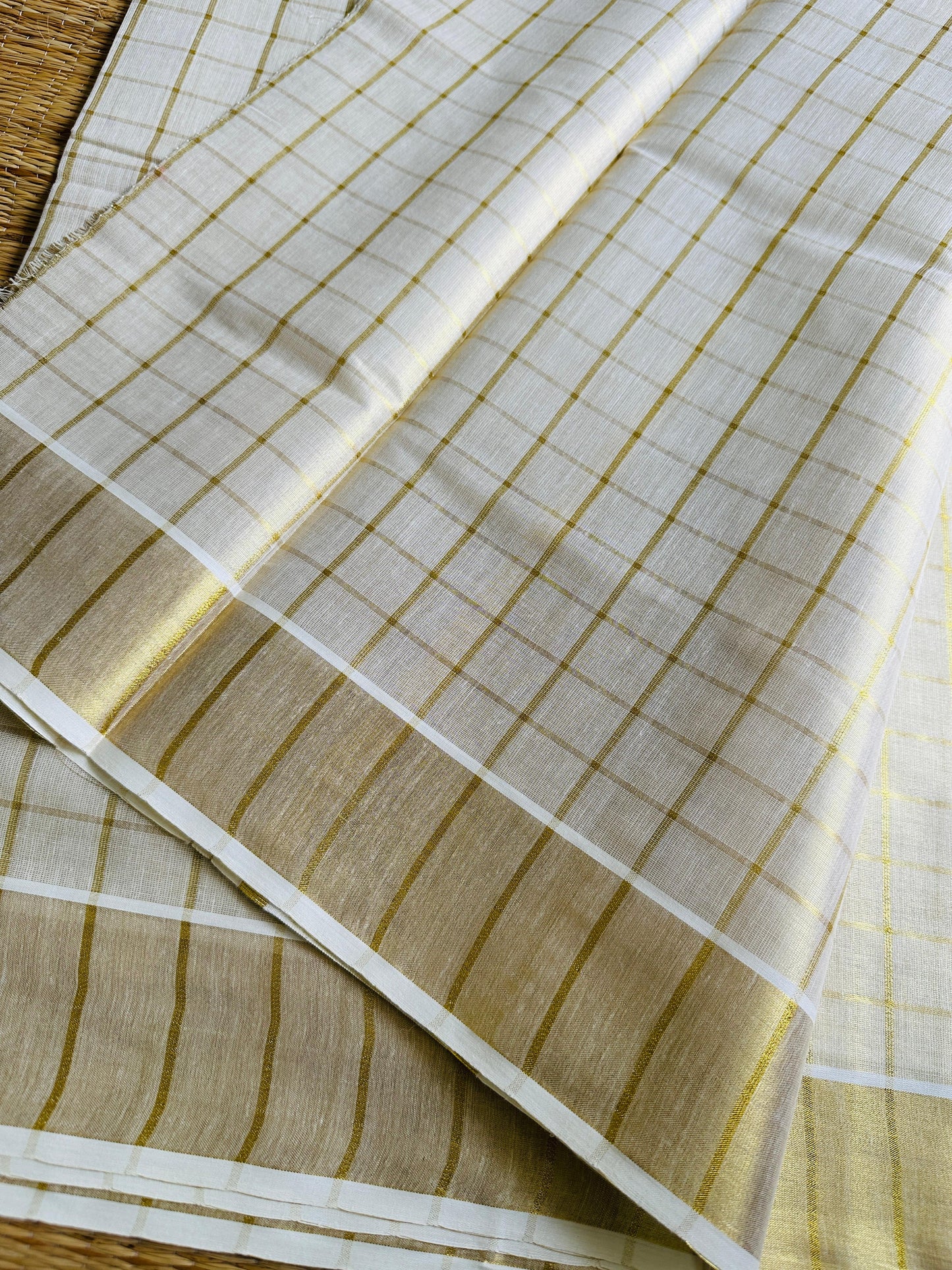 മധു 🍯(Setsaree with  Running Blouse piece)