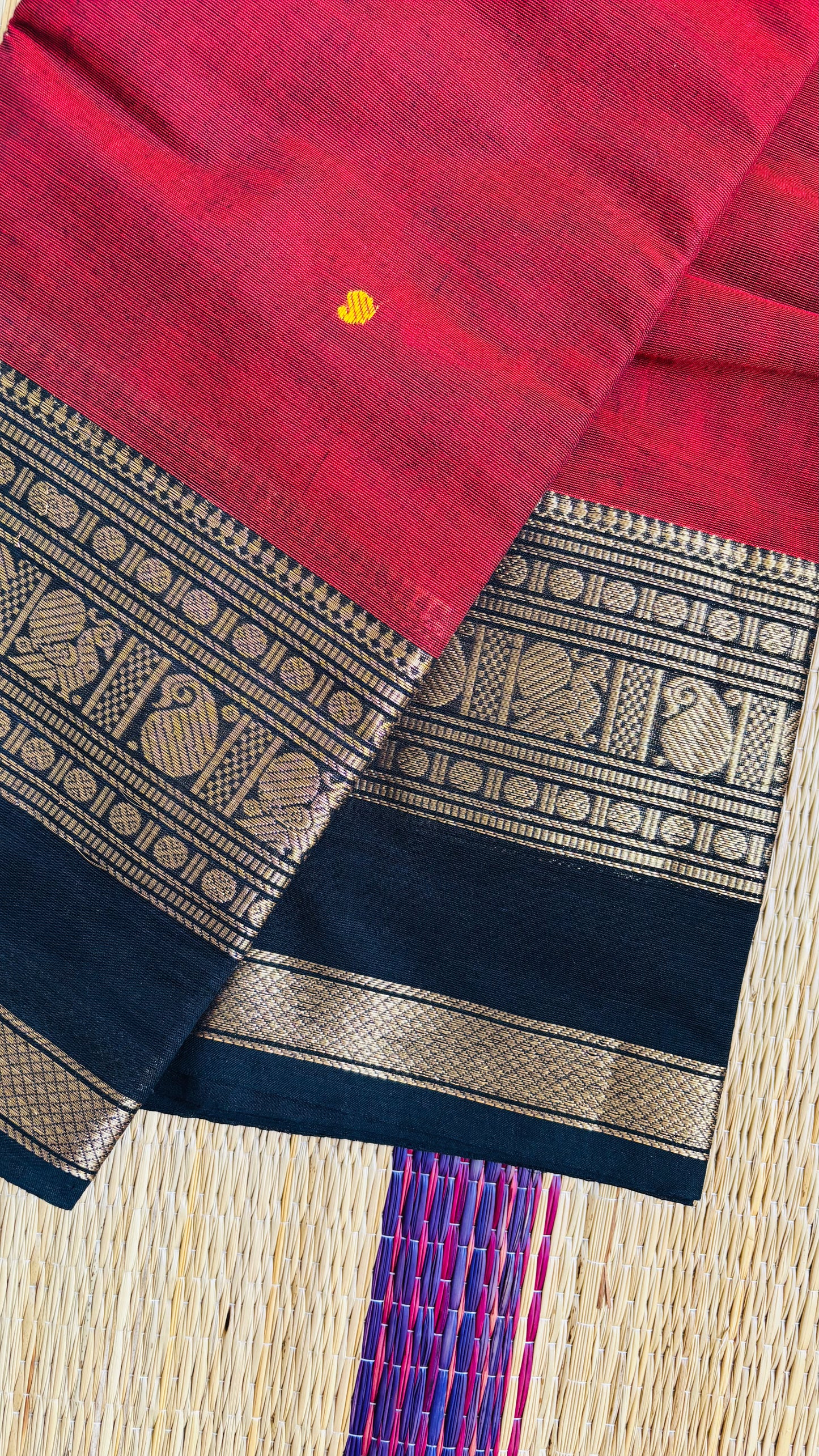 Chettinad Cotton💛 (Color may slightly vary due to screen settings.)