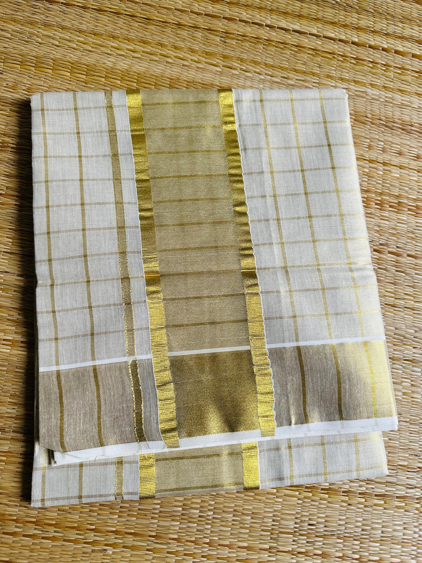മധു 🍯(Setsaree with  Running Blouse piece)