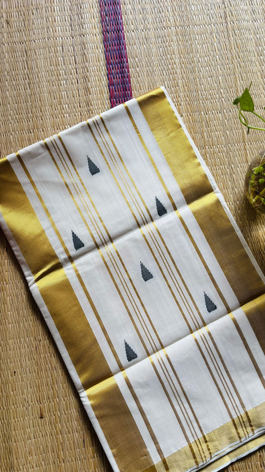 Pure Handloom Set saree with running blouse ❤️