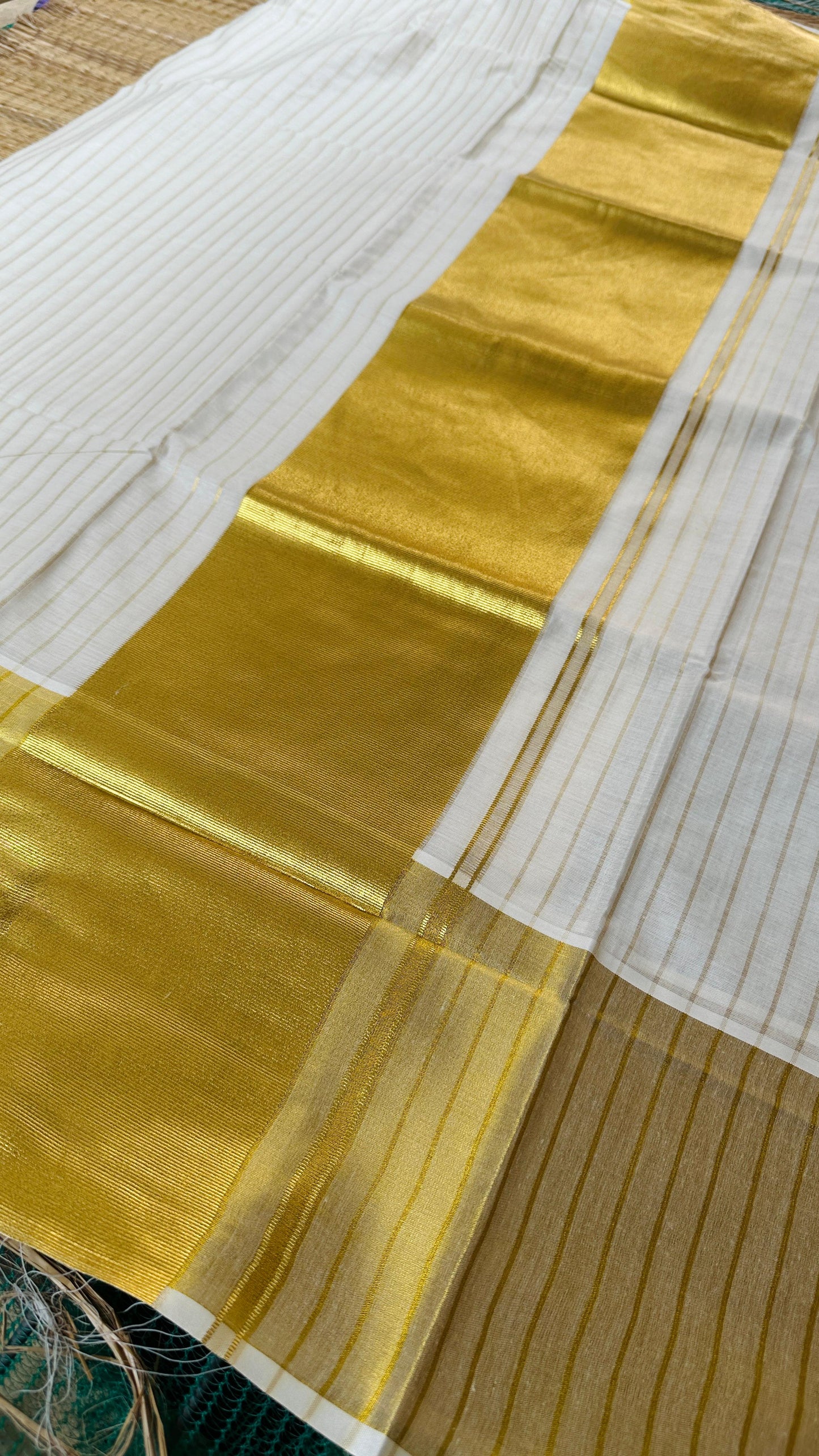 മന്ദാര ✨(Setsaree with running Blouse piece)