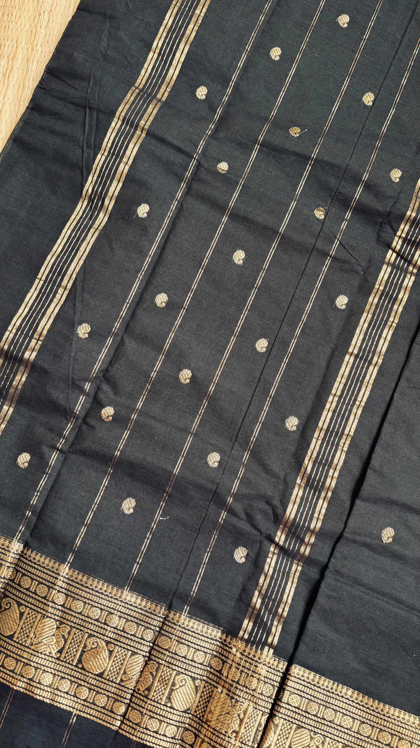 Chettinad Cotton🖤 (Color may slightly vary due to screen settings.)