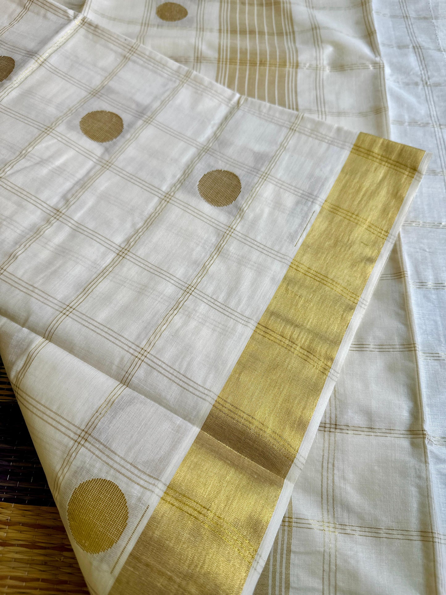 പൗർണമി 🌛(Set saree with  Running Blouse piece)